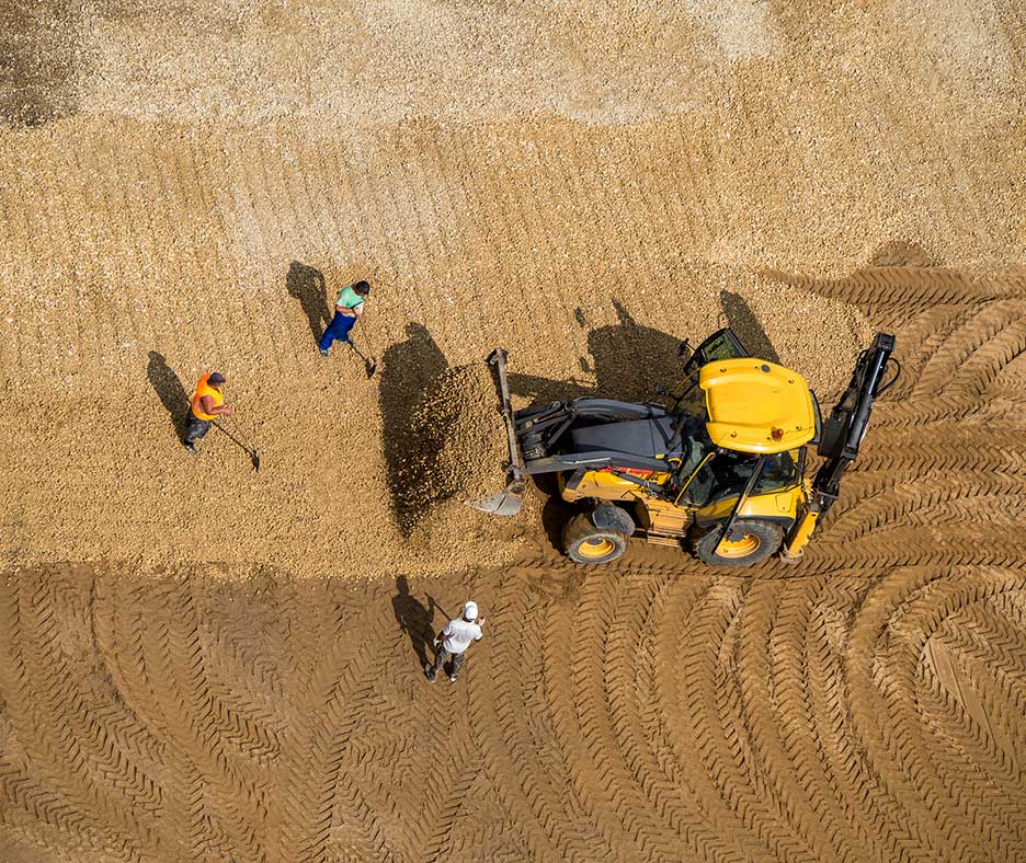 digger moving dirt